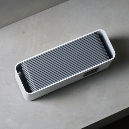 𝐄𝐥𝐞𝐯. 光子除味器